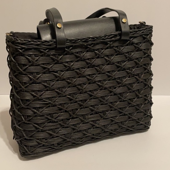 Zara | Bags | Black Zara Woven Straw Basket Bag | Poshmark